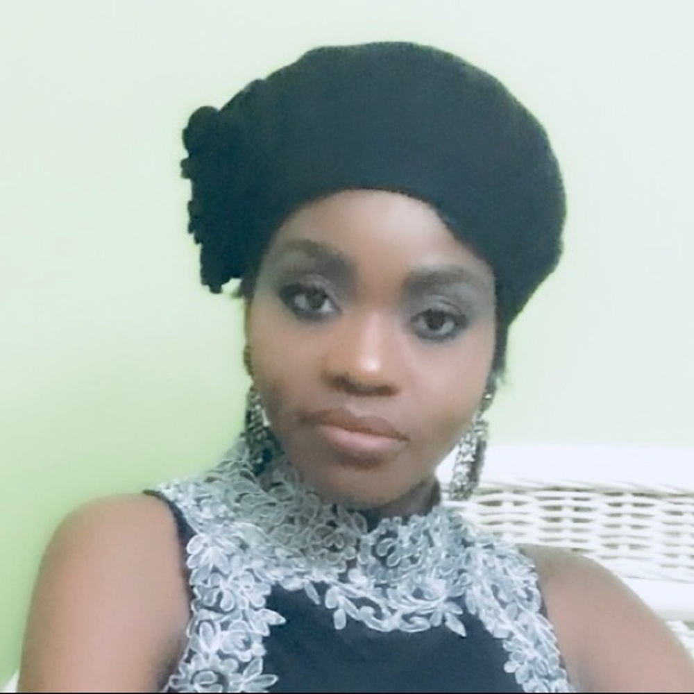 Meet your Posher, Aminata